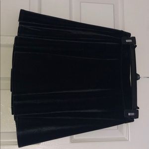 Black velvet skirt size small